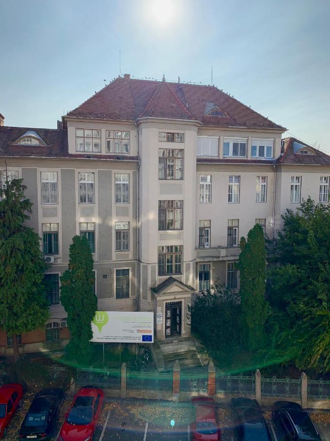 סגד Cozy Apartment In The City Centre Next To Dom Square מראה חיצוני תמונה